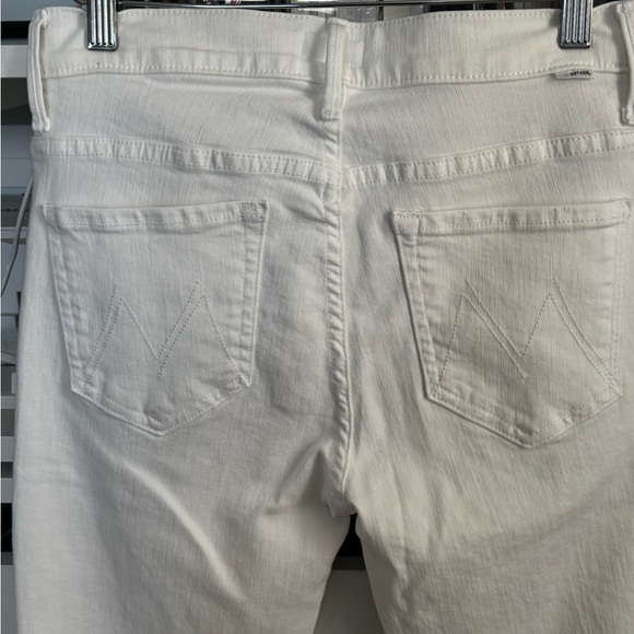 MOTHER White Insider Crop Step Fray Jeans Size 28 - Picture 5 of 11
